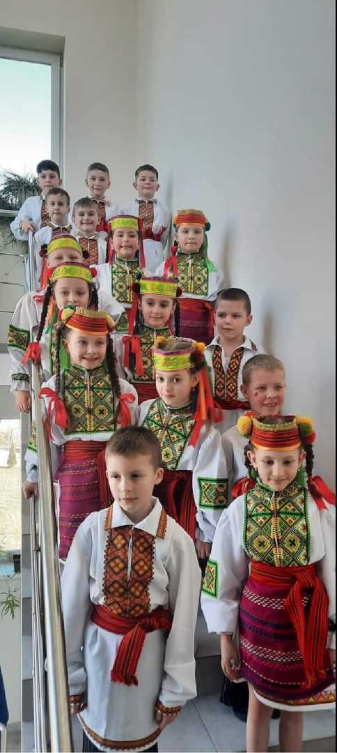 Щиро вітаємо хореграфічний ансамбль 